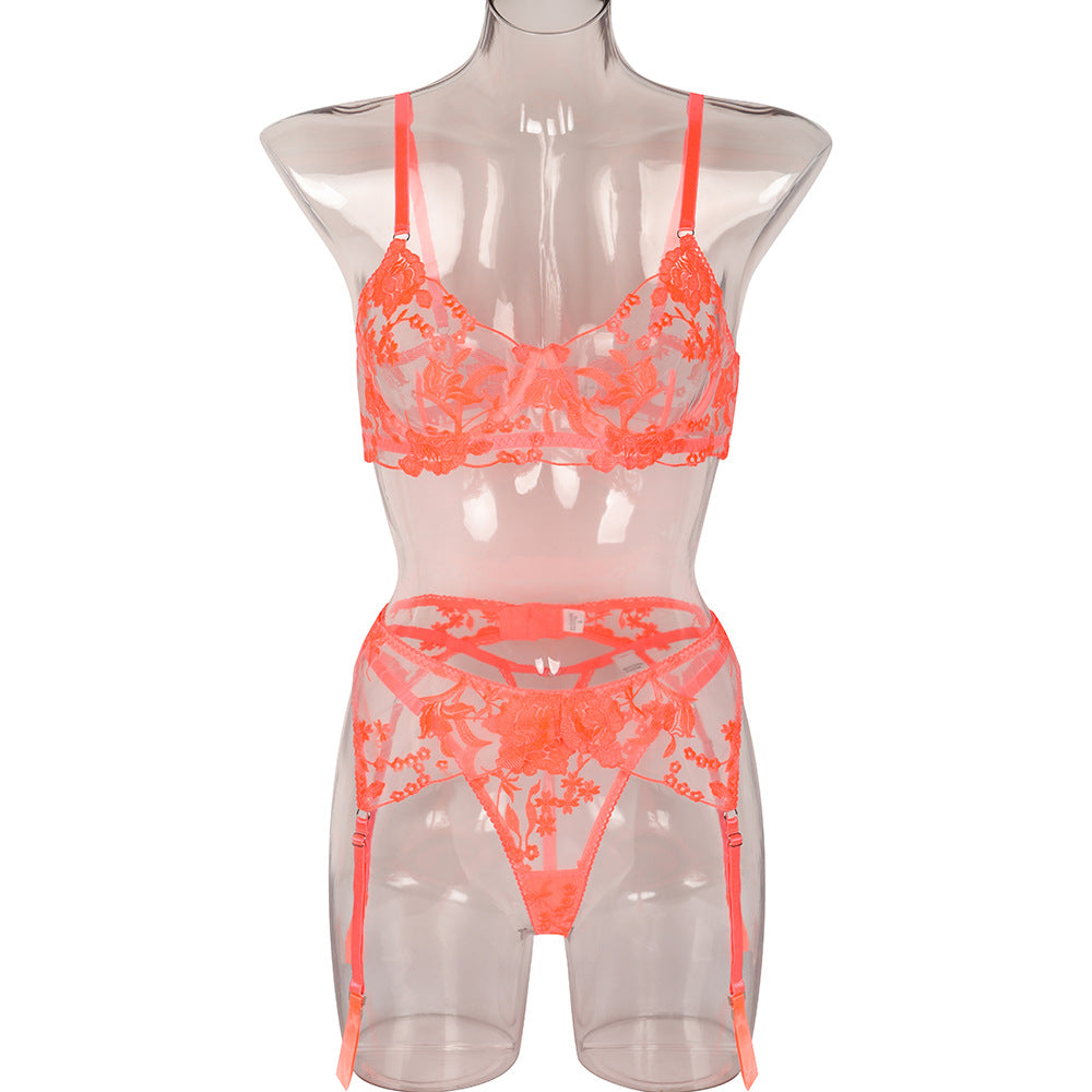 Sexy Three-Piece Set Embroidered Floral Stitching Heavy Craft Garter Underwear with Steel Ring