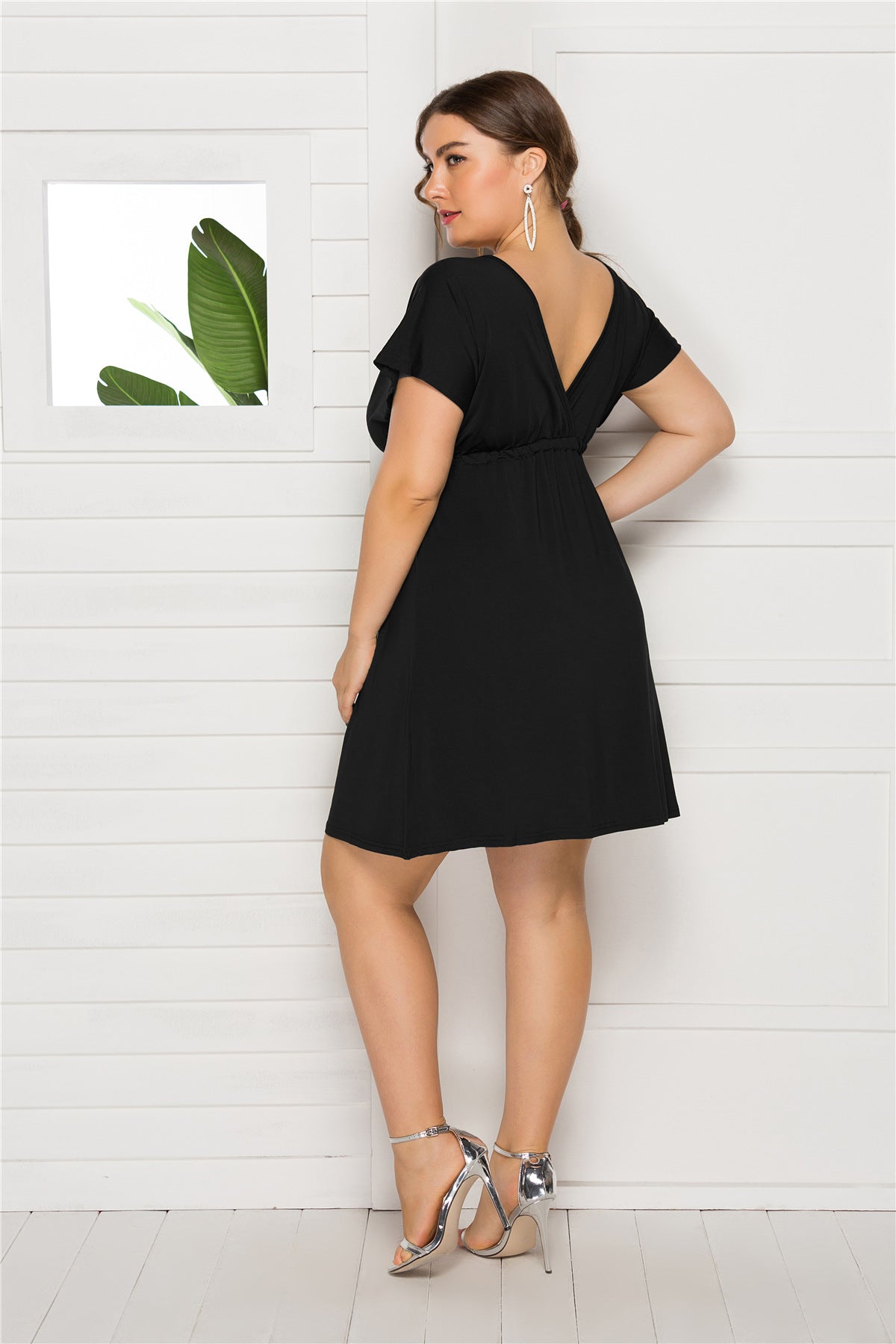 Plus Size Sexy Solid Color Sleeveless Deep V Plunge neck Elastic Waist Dress Women Dressing Gown