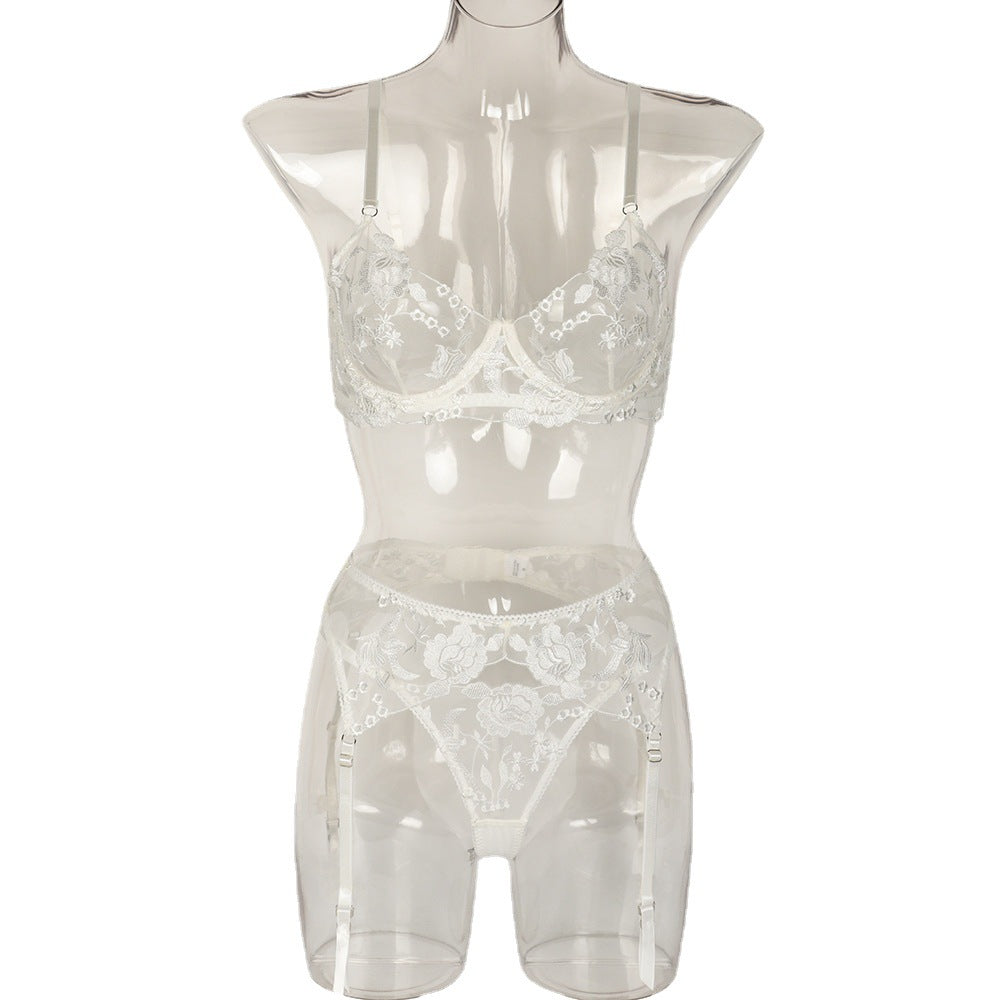 Sexy Three-Piece Set Embroidered Floral Stitching Heavy Craft Garter Underwear with Steel Ring