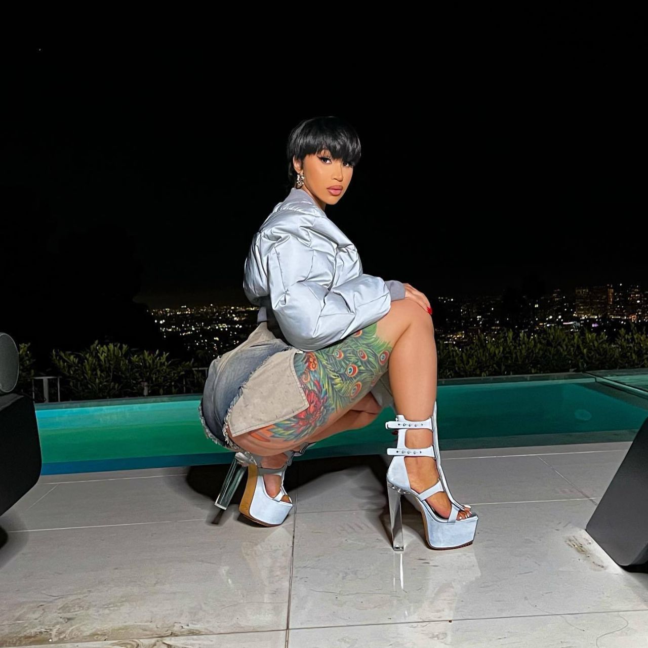 Autumn Winter Women Clothing Round Neck Long Sleeve Zipper Waist Warm Casual Reflective Cotton Padded Coat